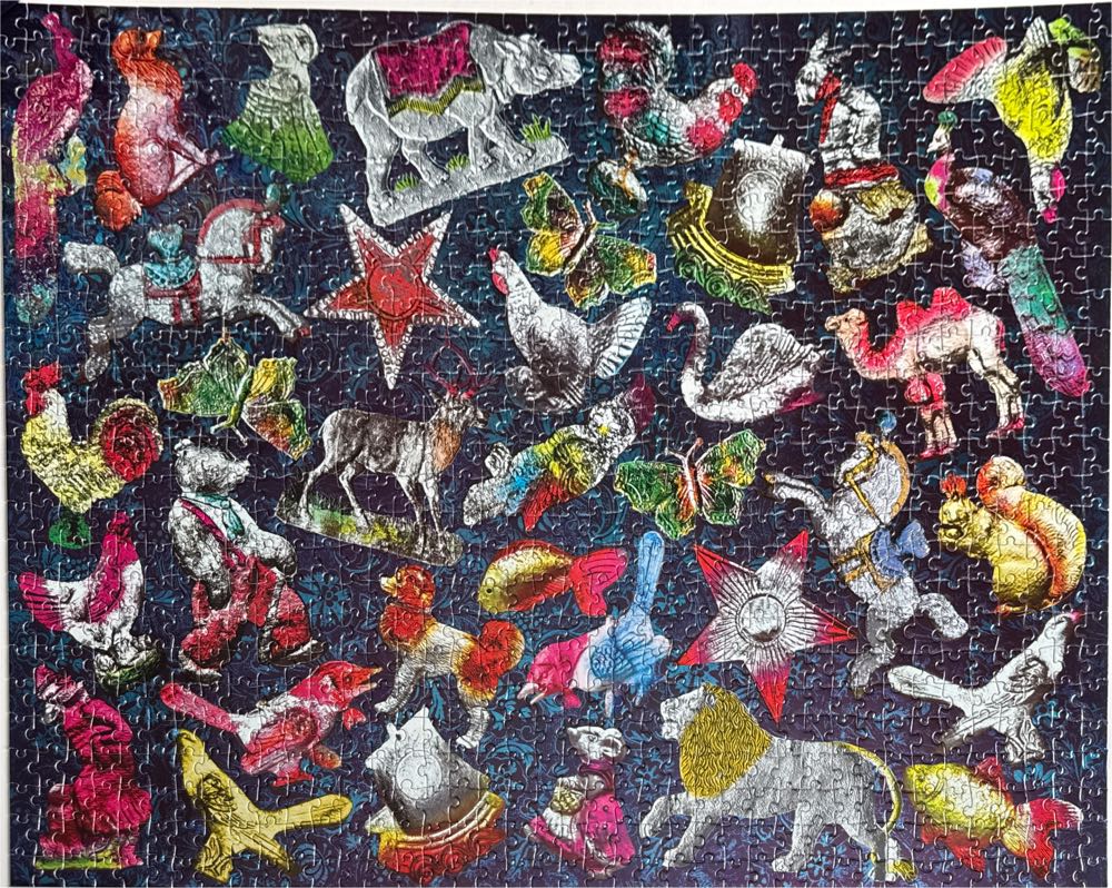 Christmas: Shiny Ornaments - Eeboo puzzle collectible [Barcode 689196506857] - Main Image 2