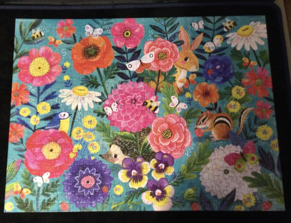 Secret Garden - Crocodile Creek puzzle collectible [Barcode 732396288563] - Main Image 2