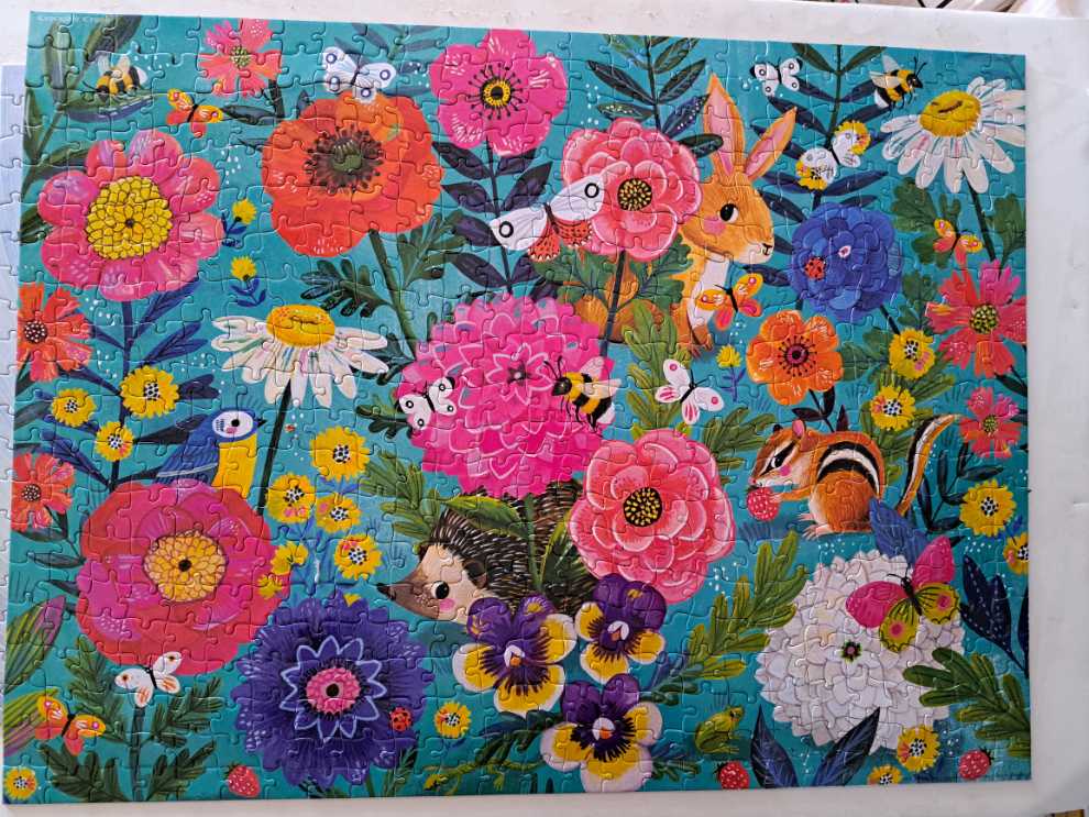 Secret Garden - Crocodile Creek puzzle collectible [Barcode 732396288563] - Main Image 3