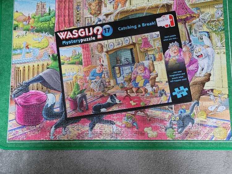 Catching a Break - Mystery 23 - Holdson puzzle collectible [Barcode 9414131772391] - Main Image 2