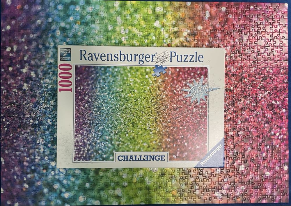 Glitter - Ravensburger puzzle collectible - Main Image 4