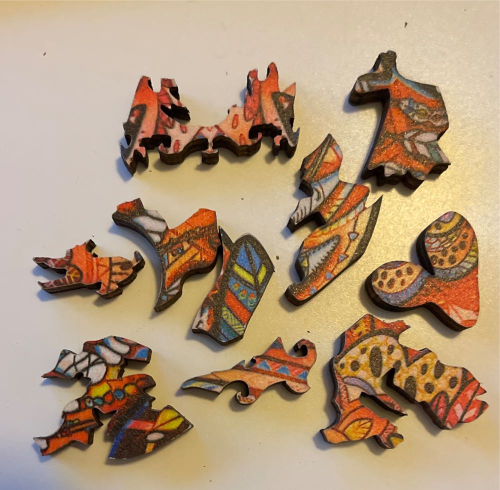 Feline Wooden Puzzle - Box says “SM Green Wooden Puzzle”  puzzle collectible - Main Image 3