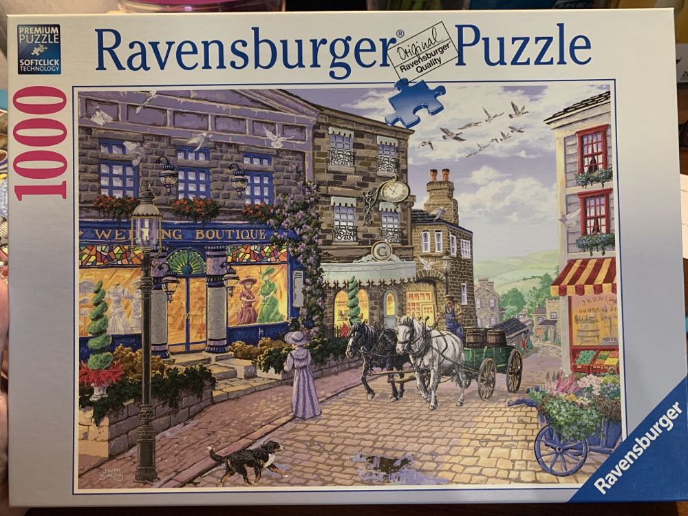 The Wedding Shop (1) - Ravensburger puzzle collectible [Barcode 4005556195985] - Main Image 3
