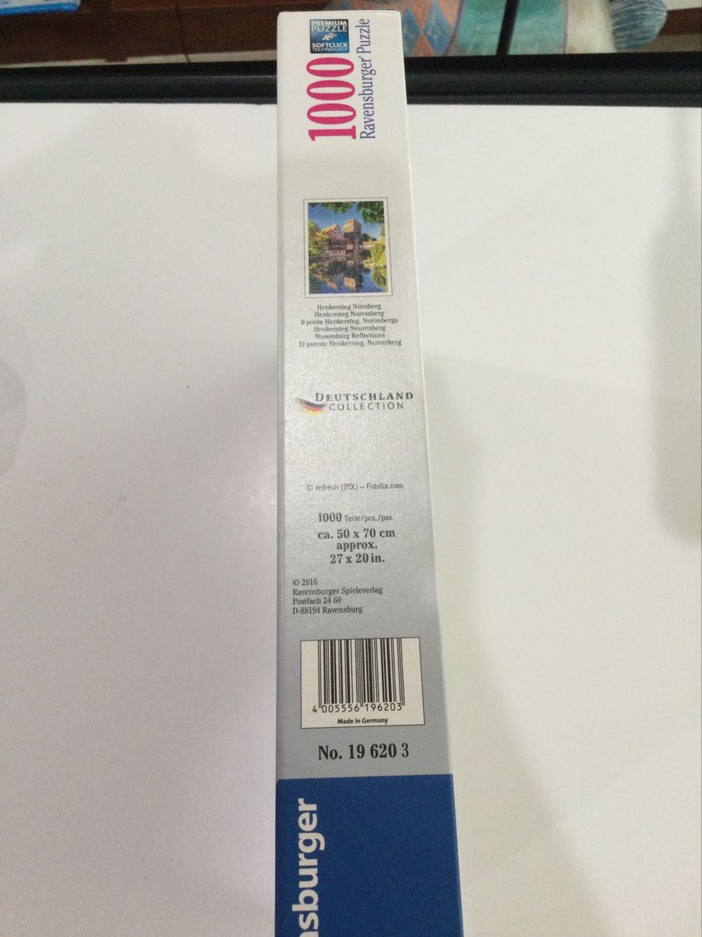Nuremberg Reflections - Ravensburger puzzle collectible [Barcode 4005556196203] - Main Image 2