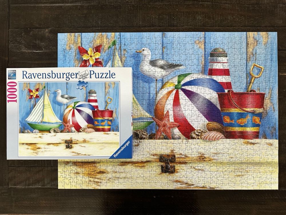 Beach Memories - Ravensburger puzzle collectible [Barcode 4005556192670] - Main Image 3