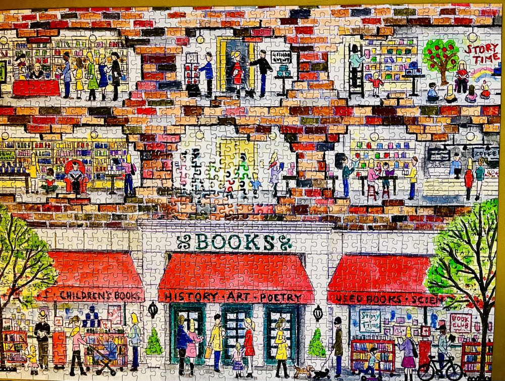 A Day At The Bookstore - Galison puzzle collectible [Barcode 9780735367081] - Main Image 3