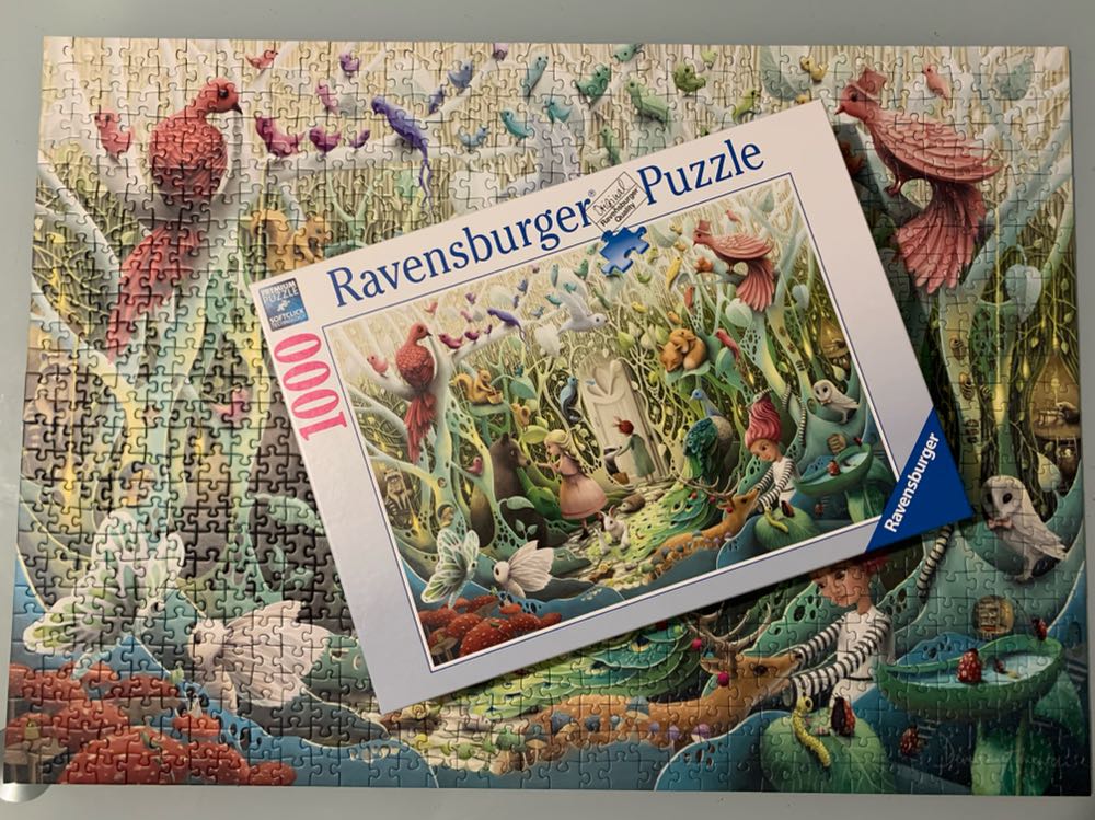 The Secret Garden - Ravensburger puzzle collectible [Barcode 4005556168064] - Main Image 3