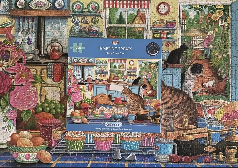 Tempting Treats - Gibsons puzzle collectible [Barcode 5012269063141] - Main Image 4