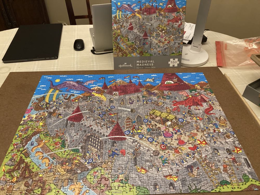 Medieval Madness ✅ - Hallmark puzzle collectible [Barcode 763795593552] - Main Image 2