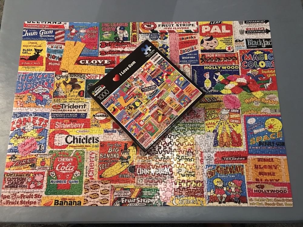 I Love Gum. Blk Box - White Mountain Puzzles puzzle collectible [Barcode 724819264445] - Main Image 4