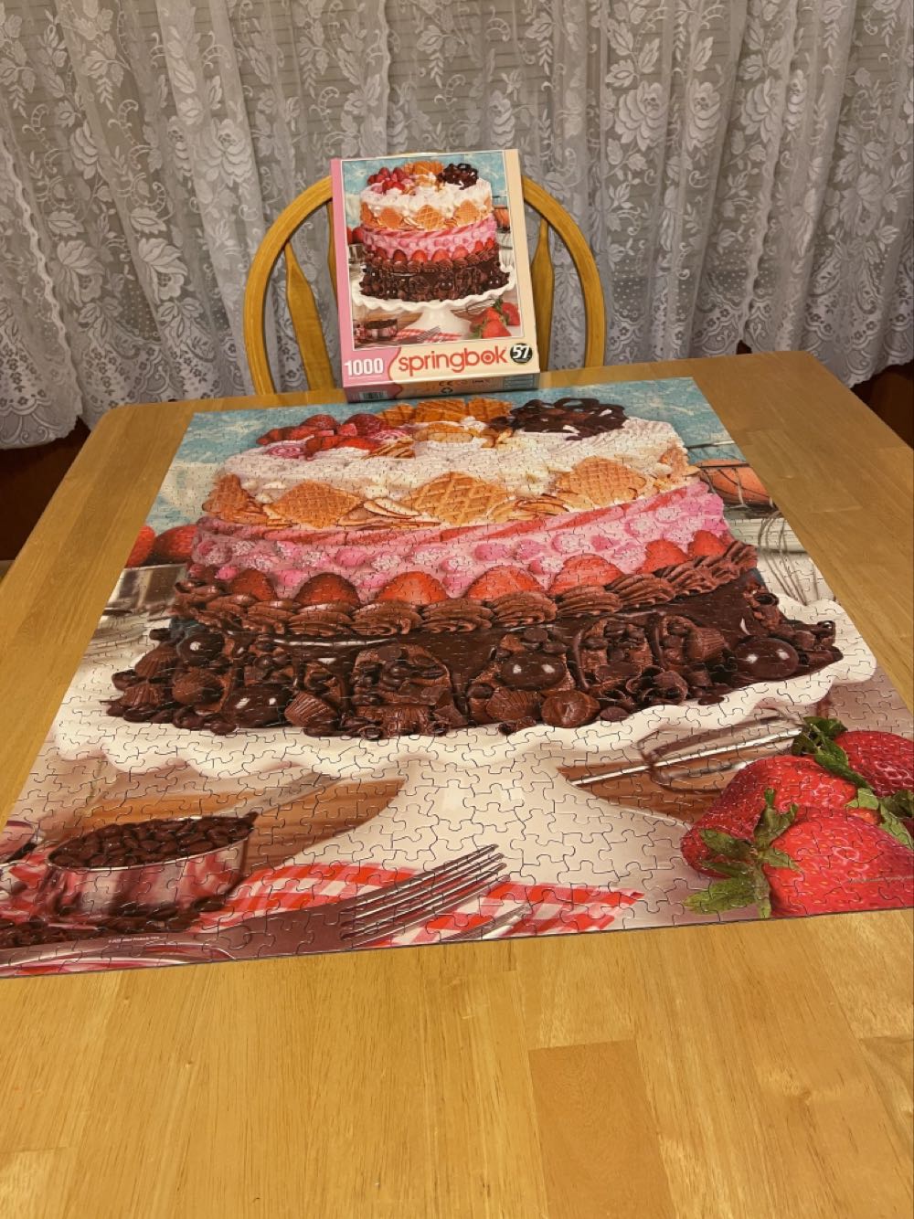 Icing On The Cake - Springbok puzzle collectible [Barcode 091683109357] - Main Image 4