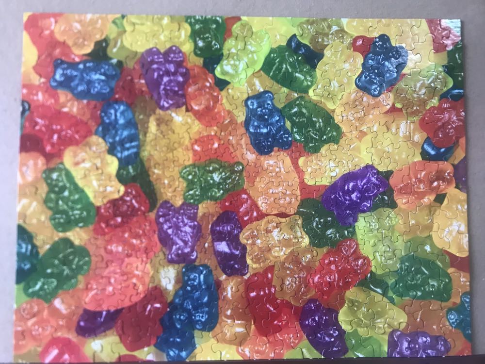 Gummy Goodness - Springbok puzzle collectible [Barcode 091683705481] - Main Image 3