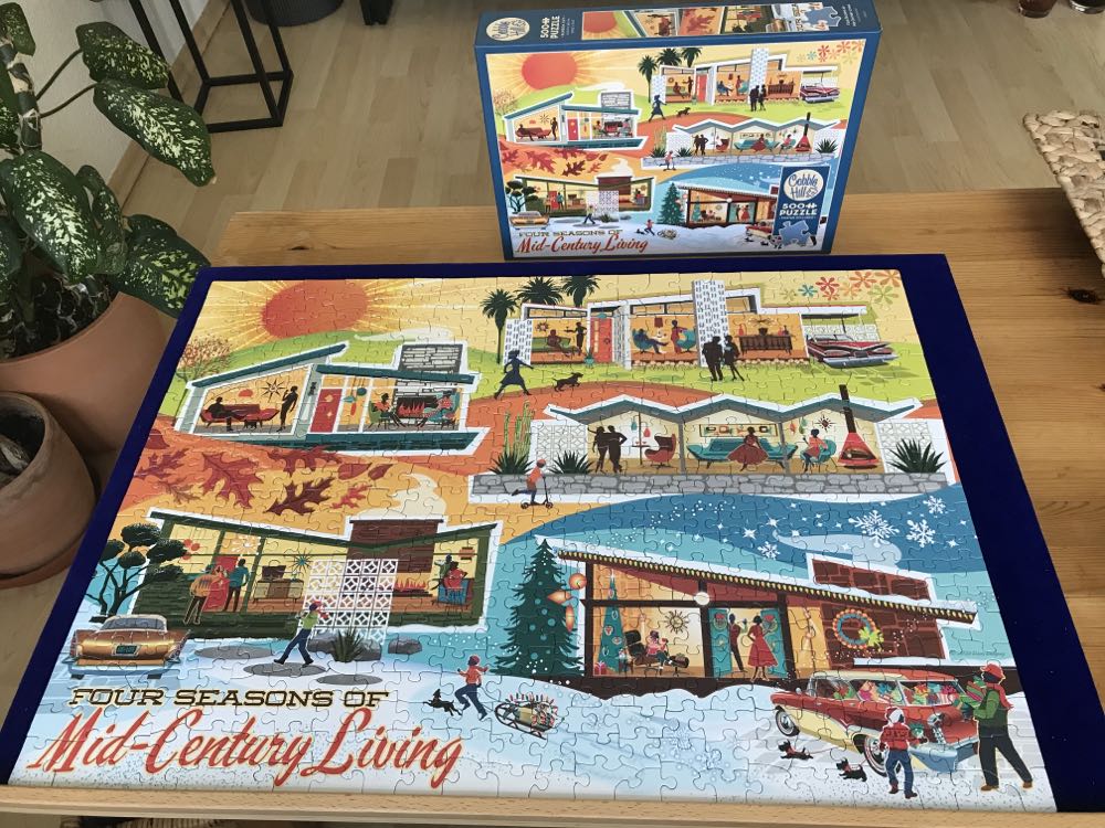 Four Seasons of Mid-Century Living - Cobble Hill puzzle collectible [Barcode 625012850933] - Main Image 3