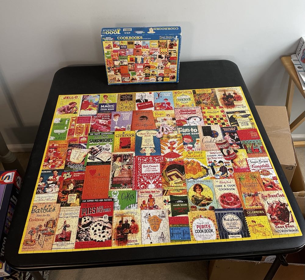 Cookbooks-428, 7/1/23**-SOLD - White Mountain 🇺🇸 puzzle collectible [Barcode 724819256075] - Main Image 3