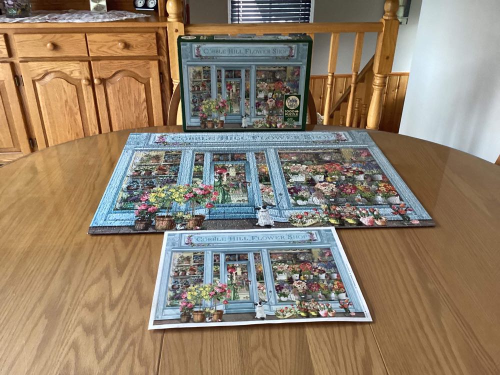 Parisian Flowers - Cobble Hill 🇨🇦 puzzle collectible [Barcode 625012802666] - Main Image 3