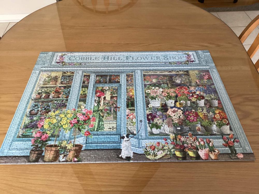 Parisian Flowers - Cobble Hill 🇨🇦 puzzle collectible [Barcode 625012802666] - Main Image 4