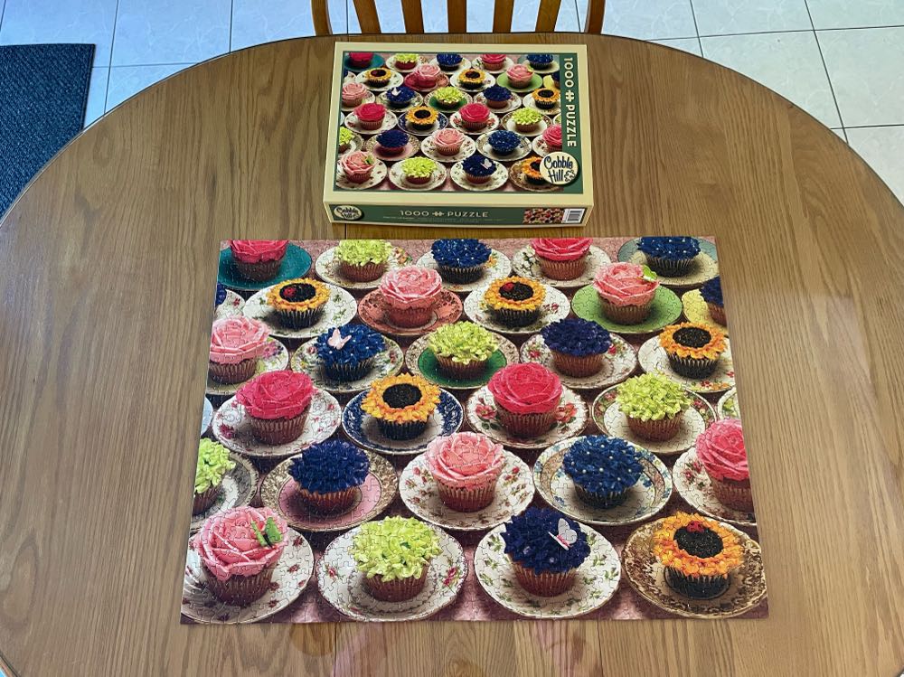 Cupcakes & Saucers - Cobble Hill puzzle collectible [Barcode 625012516822] - Main Image 3