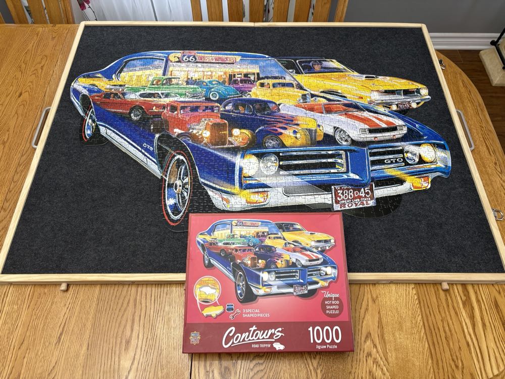 Road Trippin’ - MasterPieces puzzle collectible [Barcode 705988719578] - Main Image 4