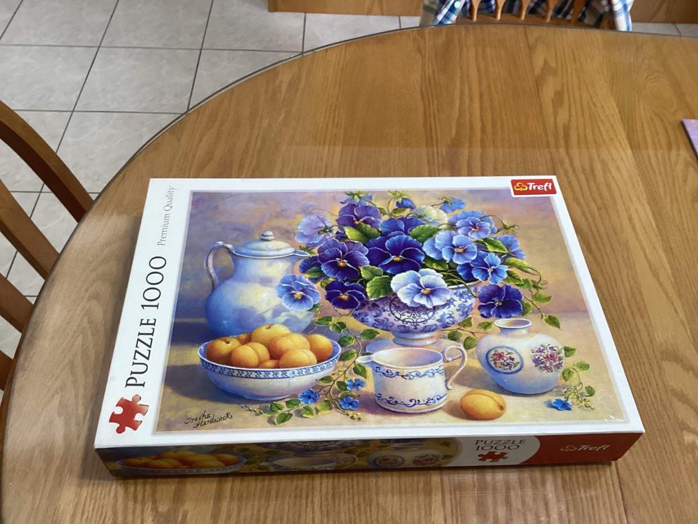 Blue Bouquet - Trefl puzzle collectible [Barcode 5900511104660] - Main Image 4