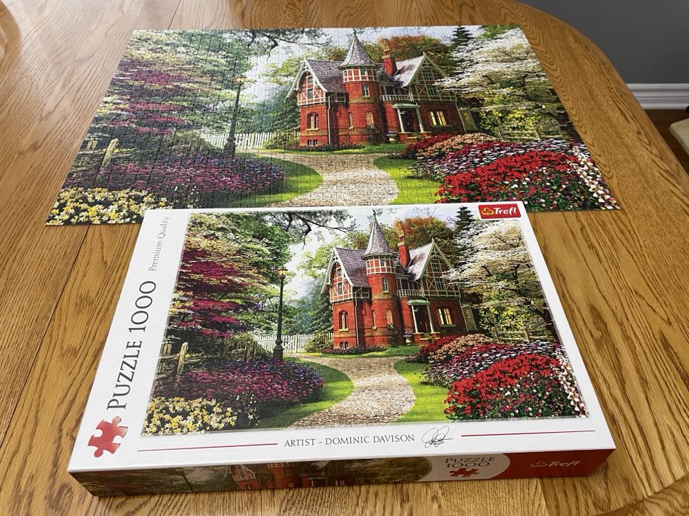 *Victorian Cottage - Trefl puzzle collectible [Barcode 5900511103557] - Main Image 2