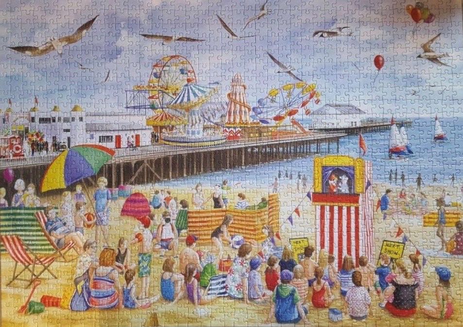 Clacton-On-Sea - Falcon de luxe puzzle collectible [Barcode 8710126112045] - Main Image 3