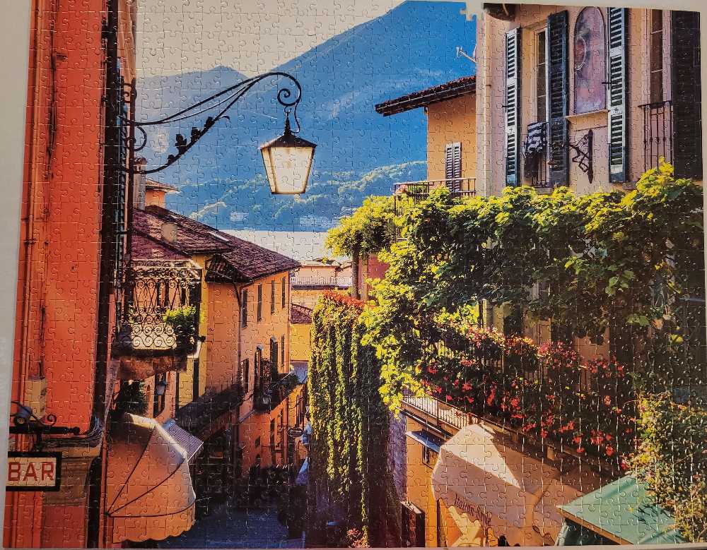Lake Como, Lombardy, Italy - Mindbogglers puzzle collectible [Barcode 9781488937446] - Main Image 2