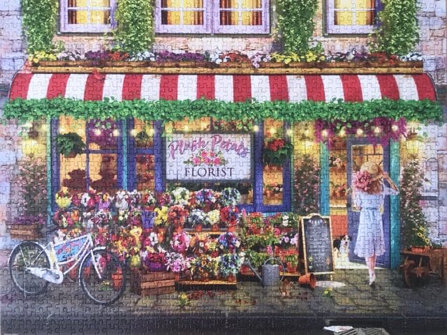 Plush Petals Florist - Eurographics puzzle collectible [Barcode 628136655187] - Main Image 3