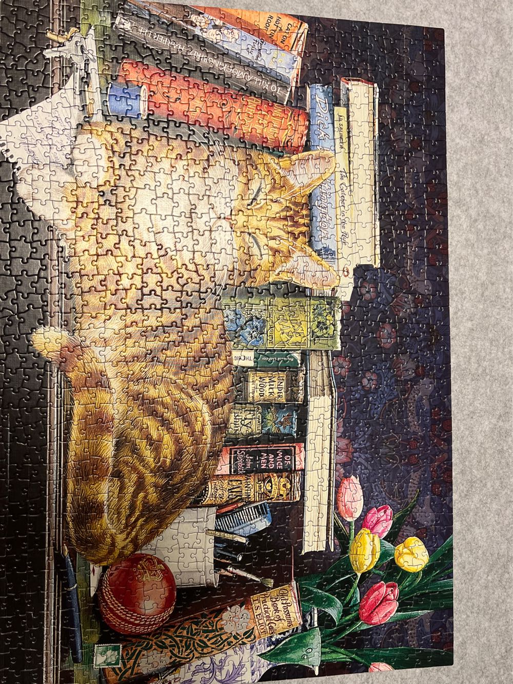 Marmaduke - Work & Sell - Cobble Hill puzzle collectible [Barcode 625012800174] - Main Image 3