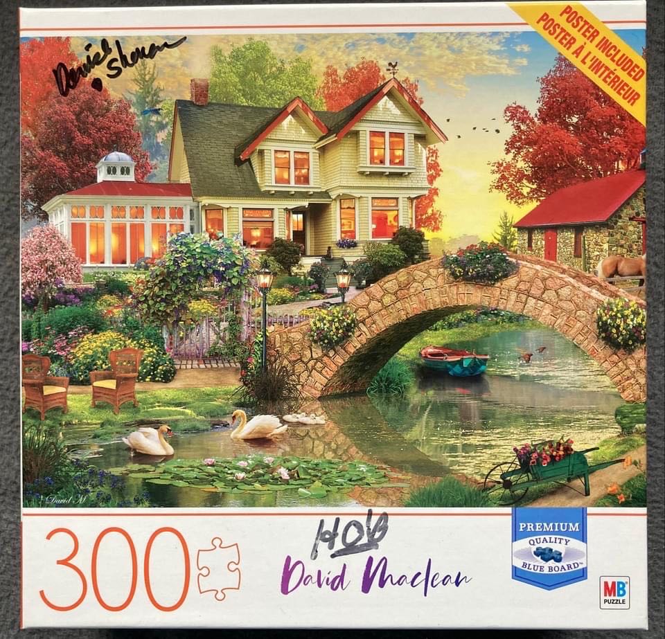 Morning Sunrise - Milton Bradley puzzle collectible [Barcode 778988300282] - Main Image 2
