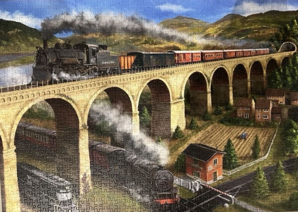 The Viaduct  - Falcon de luxe puzzle collectible [Barcode 8710126112816] - Main Image 3