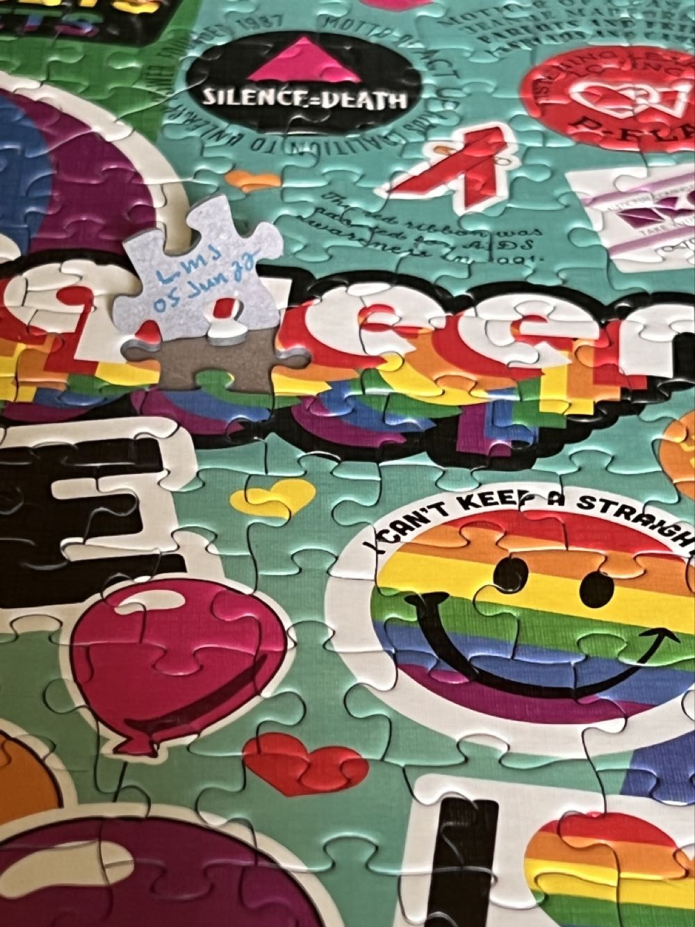 Pride - Cobble Hill puzzle collectible [Barcode 625012803311] - Main Image 4