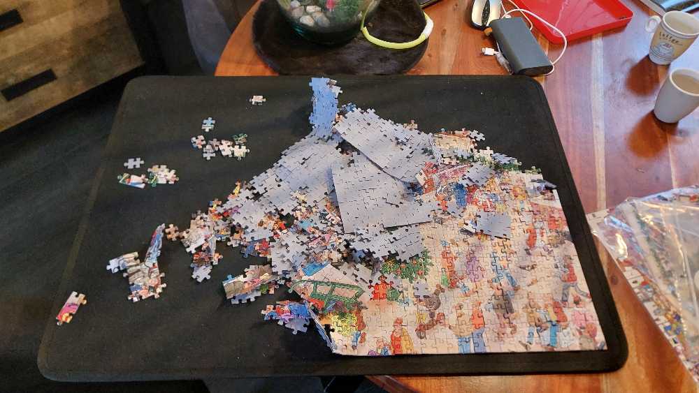 2 X Puzzel Kerstkoopjes en Black Friday  - Jan Van Haasteren puzzle collectible [Barcode 8710126190982] - Main Image 3