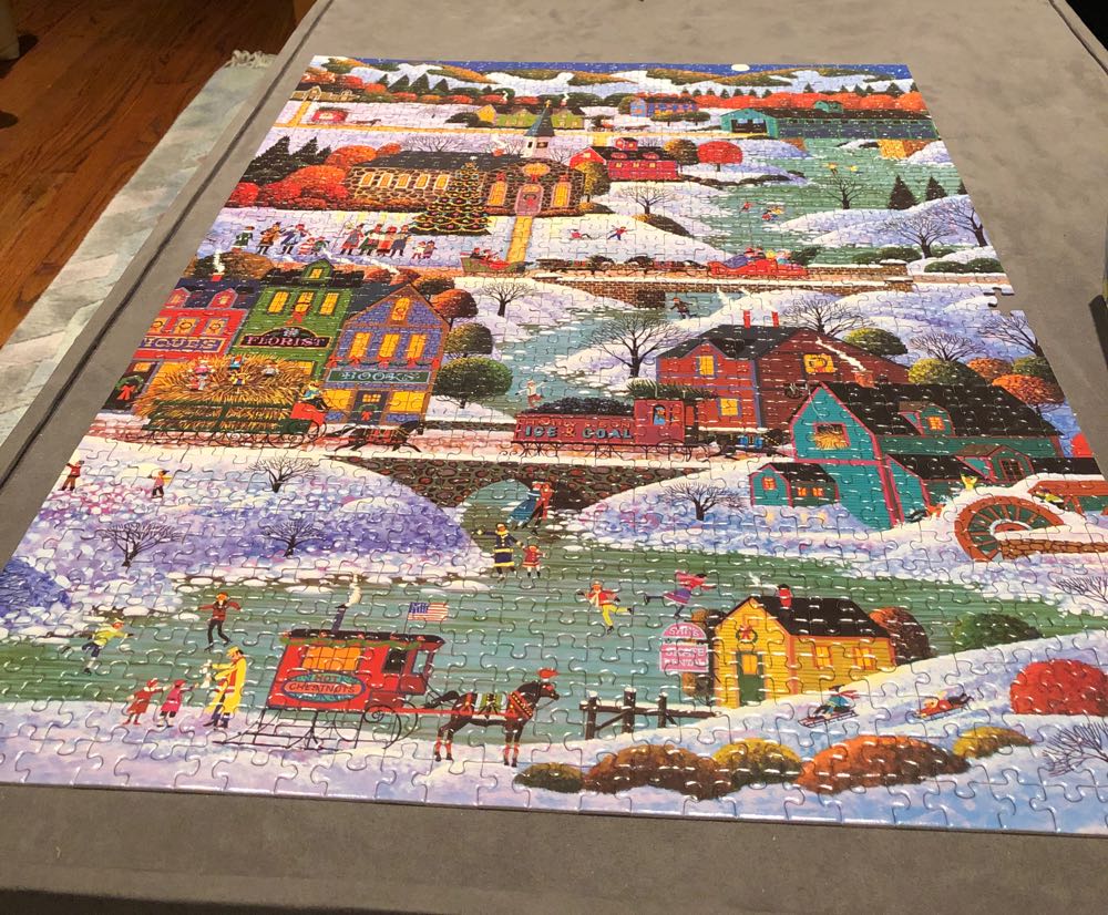 New England Christmas - Hometown Collection puzzle collectible [Barcode 072348092009] - Main Image 2