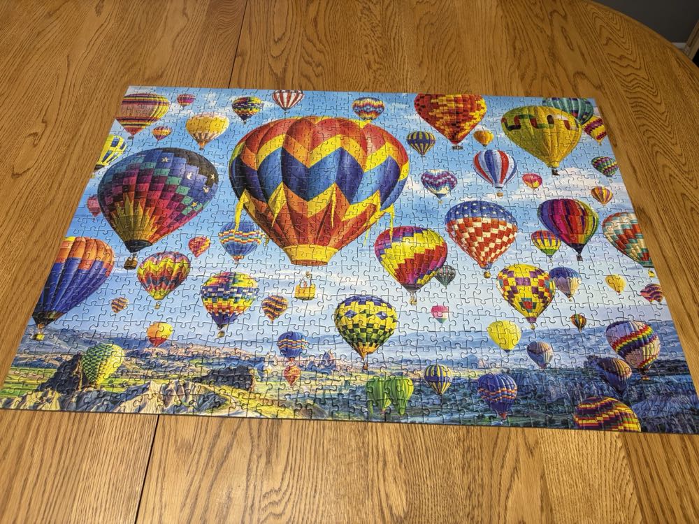 Balloons In Flight - Peter Pauper Press puzzle collectible [Barcode 9781441330536] - Main Image 2