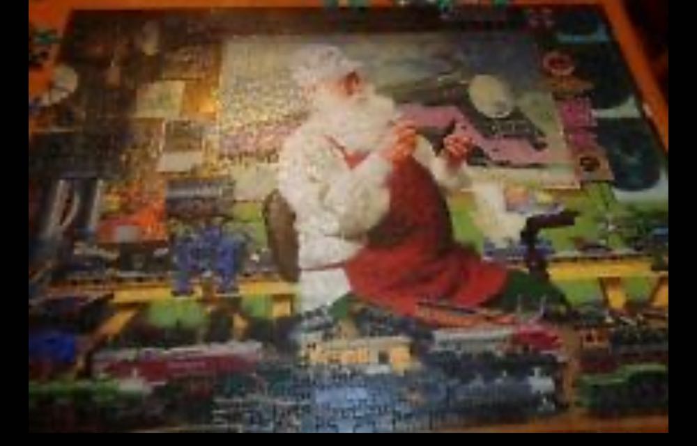 Santa’s Hobby - Cobble Hill puzzle collectible [Barcode 625012518130] - Main Image 2