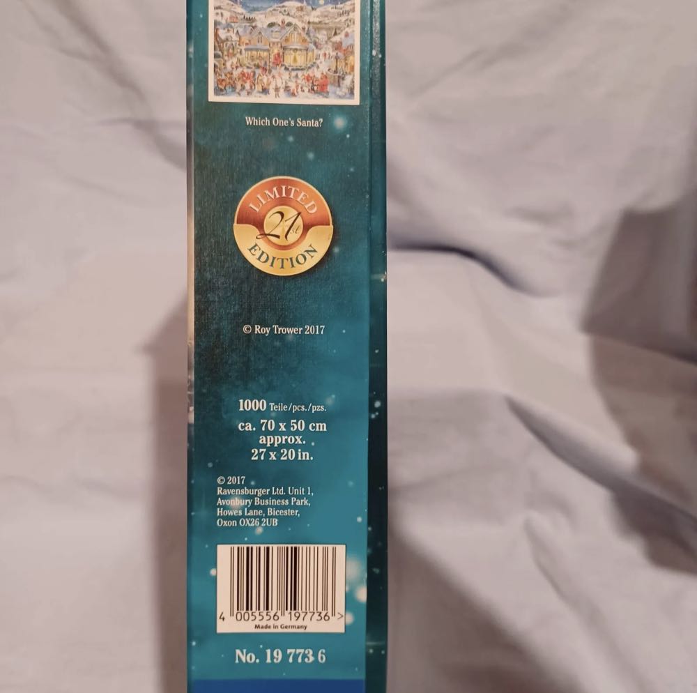 Which One’s Santa ? - Ravensburger puzzle collectible [Barcode 4005556197736] - Main Image 2