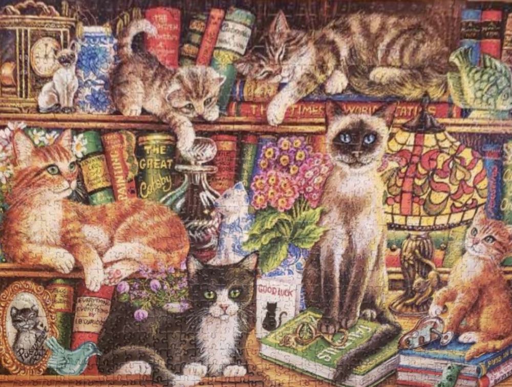 Puss In Books - Gibsons puzzle collectible [Barcode 5012269061475] - Main Image 3
