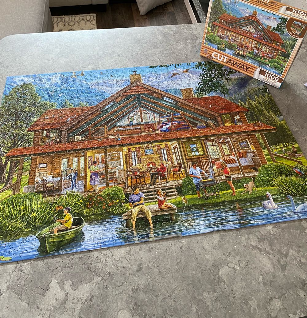 Camping Lodge - MasterPieces puzzle collectible [Barcode 705988719653] - Main Image 2