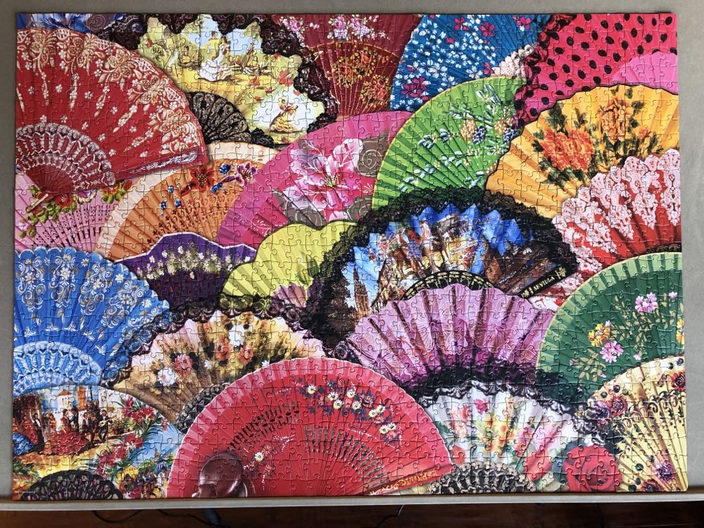 Spanish Fans - Eurographics puzzle collectible [Barcode 628136656368] - Main Image 2