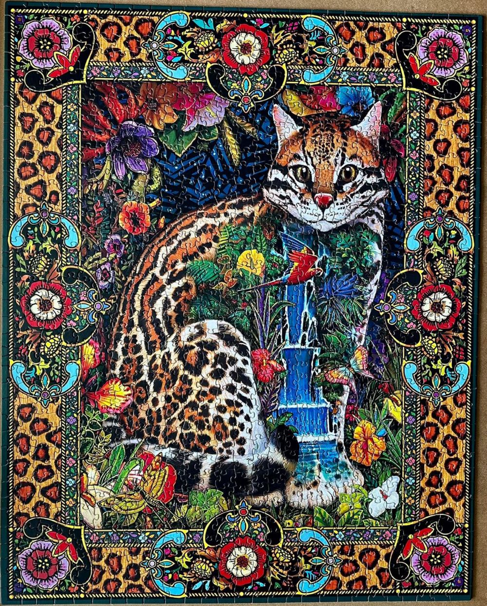 Tropical Cat -OTW - White Mountain puzzle collectible [Barcode 724819254279] - Main Image 2