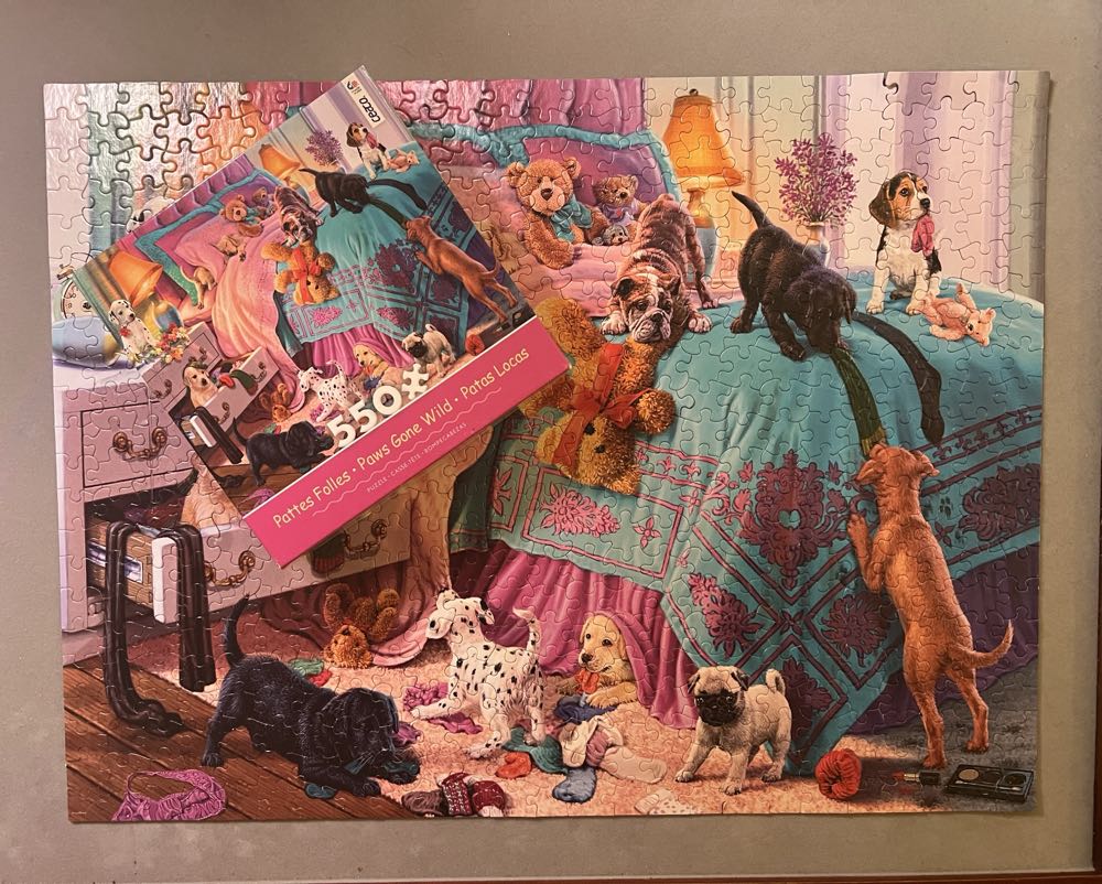 Paws Gone Wild - Ceaco puzzle collectible [Barcode 021081230032] - Main Image 4