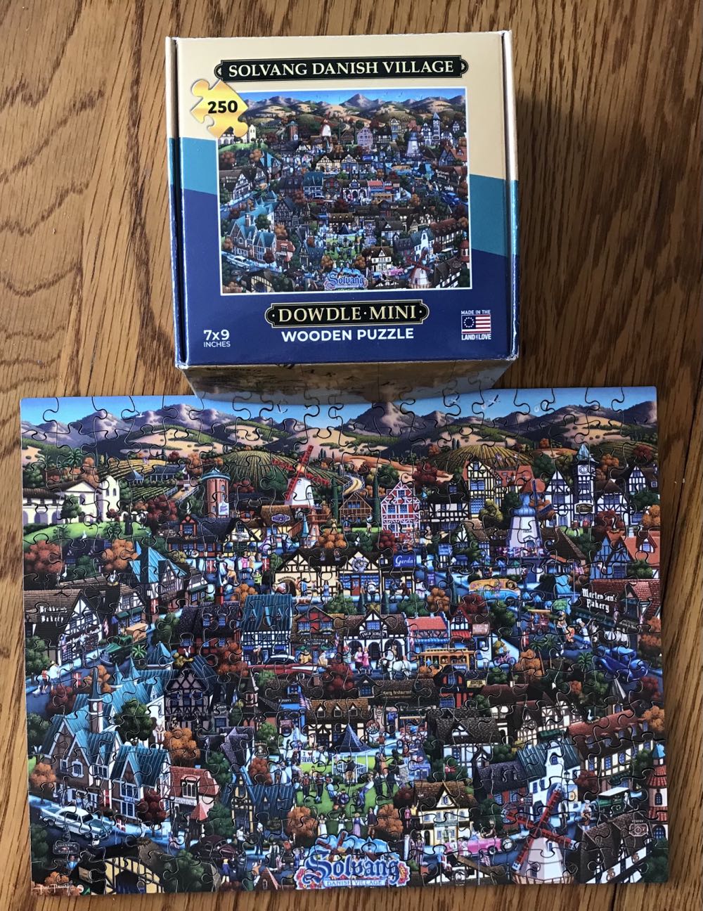 Solvang Danish Village - Dowdle Puzzles puzzle collectible [Barcode 671095502917] - Main Image 3