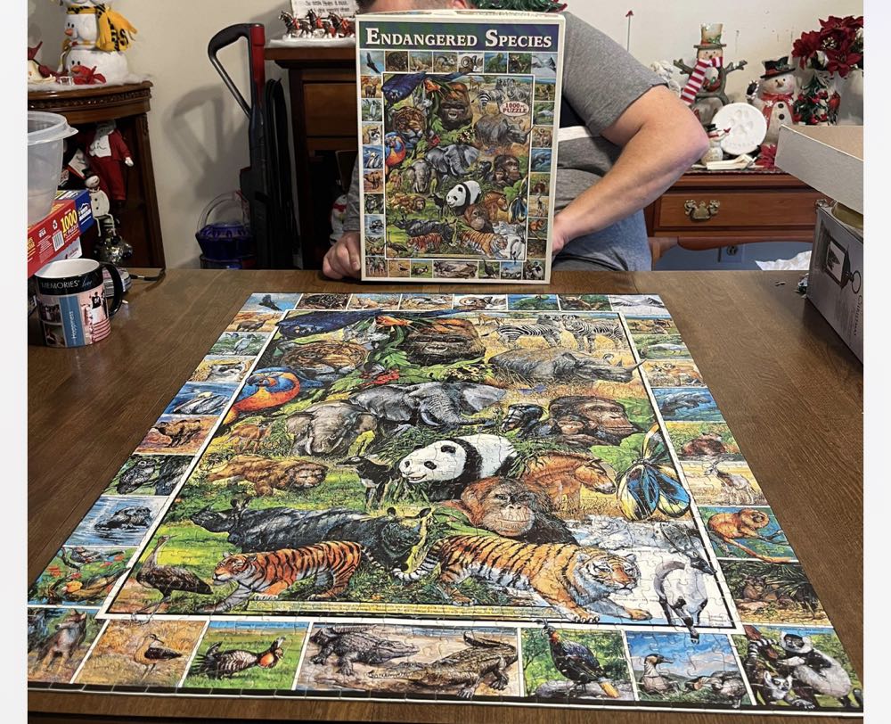 Endangered Species*- TRADED - White Mountain Puzzles puzzle collectible [Barcode 3723989848209] - Main Image 2