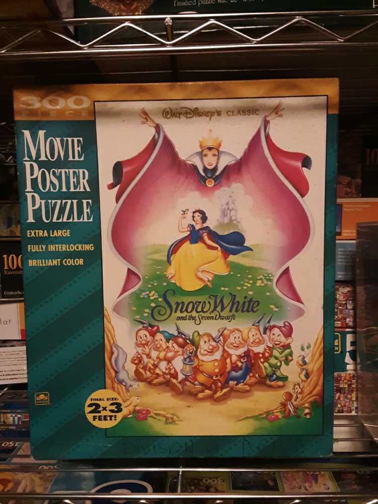 Night Sea View / Sakura River Cottage