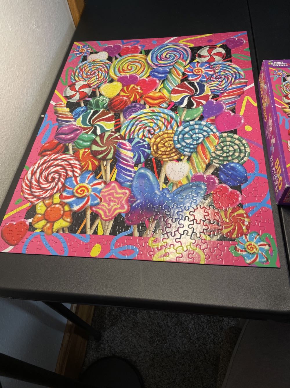 TRADED-Lollipop Bouquet-KS $$$.5 - White Mountain Puzzles puzzle collectible [Barcode 724819254880] - Main Image 3