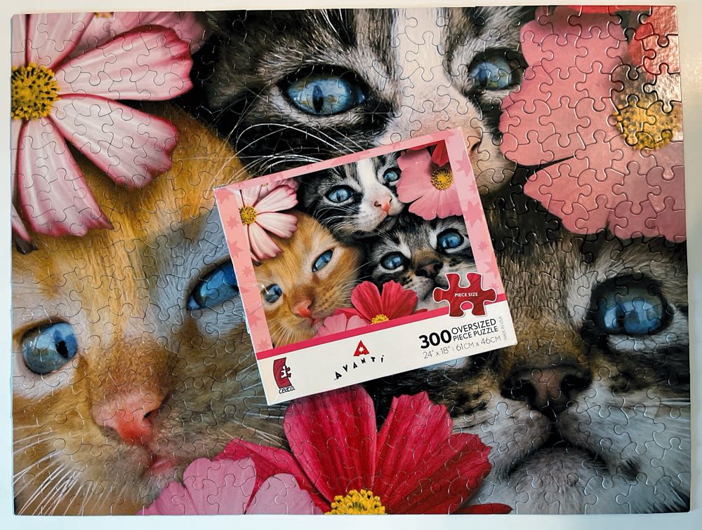 Mardi Gras Cats (Kittens In Flowers) -  Ceaco puzzle collectible [Barcode 021081022149] - Main Image 2