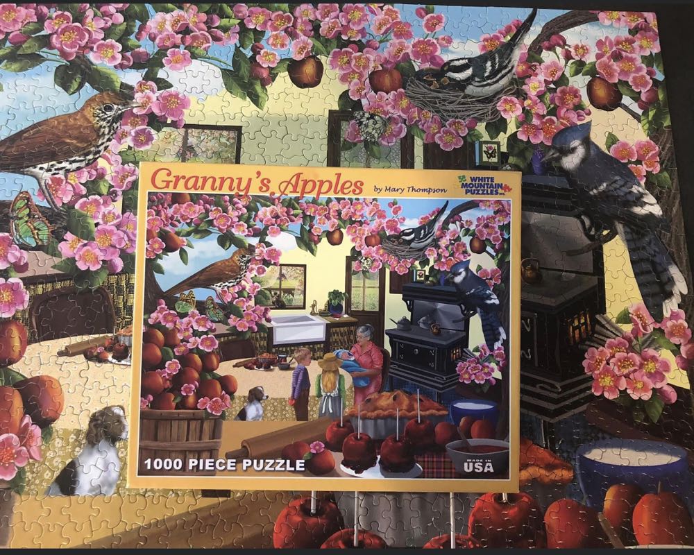 Granny’s Apples - White Mountain Puzzles puzzle collectible [Barcode 724819252640] - Main Image 4