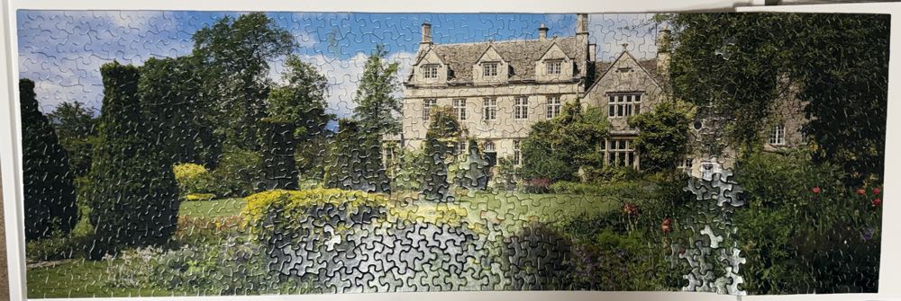 Just A Cottage In the Country - Springbok puzzle collectible [Barcode 070000017230] - Main Image 2