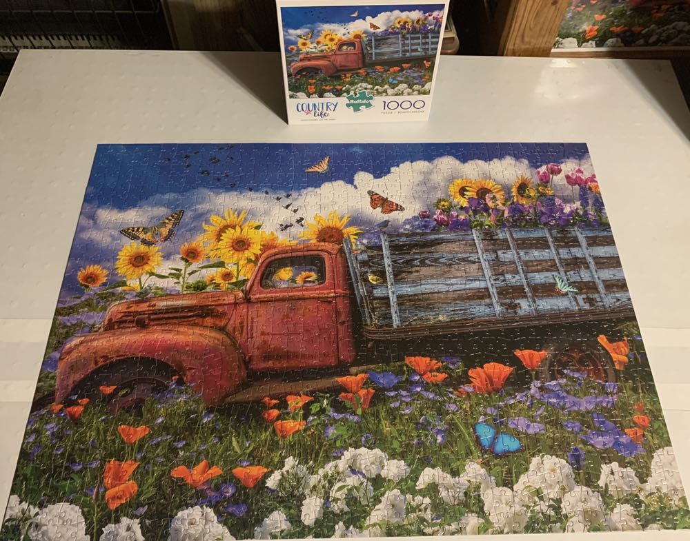 Wildflowers On The Farm - Buffalo puzzle collectible [Barcode 079346119387] - Main Image 2