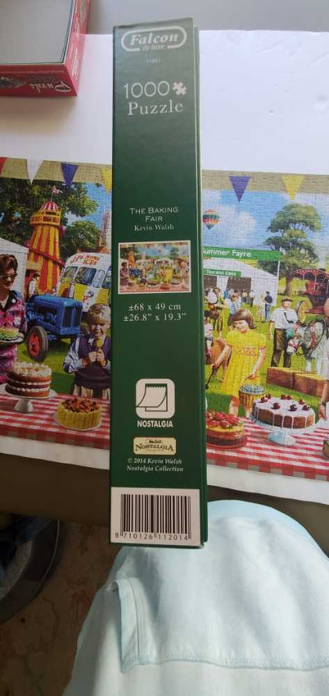 The Baking Fair - Falcon de luxe puzzle collectible [Barcode 11284871] - Main Image 2